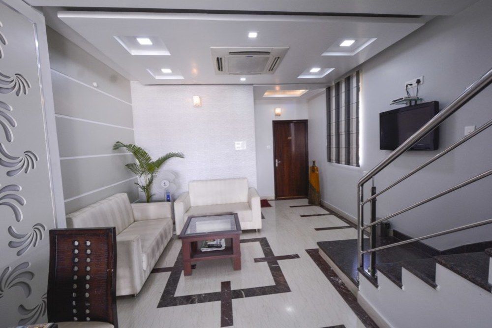 Hotel Central Residency Benares Buitenkant foto