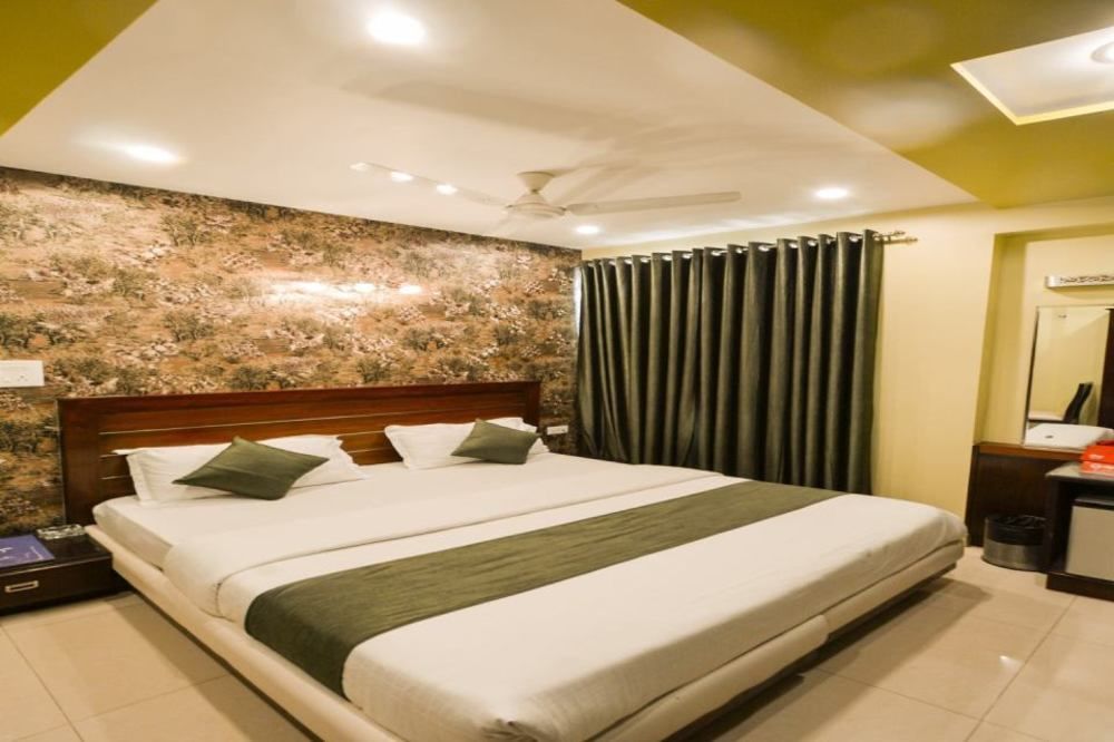 Hotel Central Residency Benares Buitenkant foto